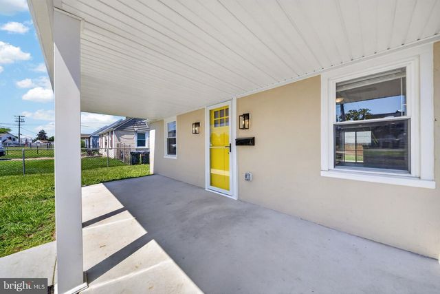 3129 SOLLERS POINT RD, Dundalk, MD 21222