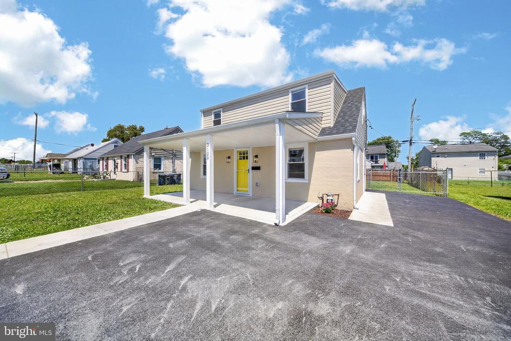 3129 SOLLERS POINT RD, Dundalk, MD 21222