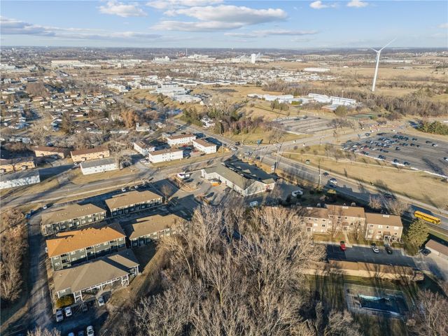 6620-6670 Preston Terrace Court SW, Cedar Rapids, IA 52404