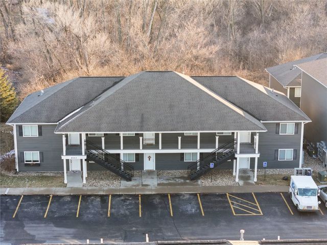 6620-6670 Preston Terrace Court SW, Cedar Rapids, IA 52404