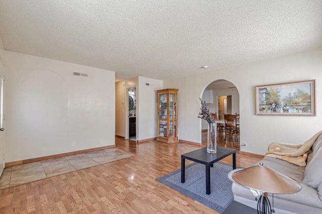 263 Vineyard Drive, San Jose, CA 95119