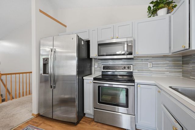 1748 N Basswood Ct, Andover, KS 67002