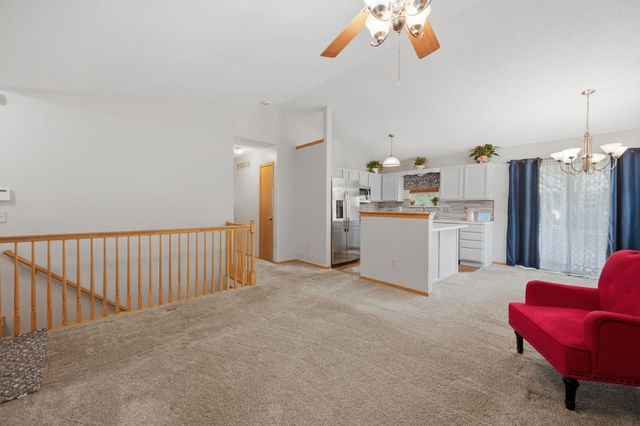 1748 N Basswood Ct, Andover, KS 67002