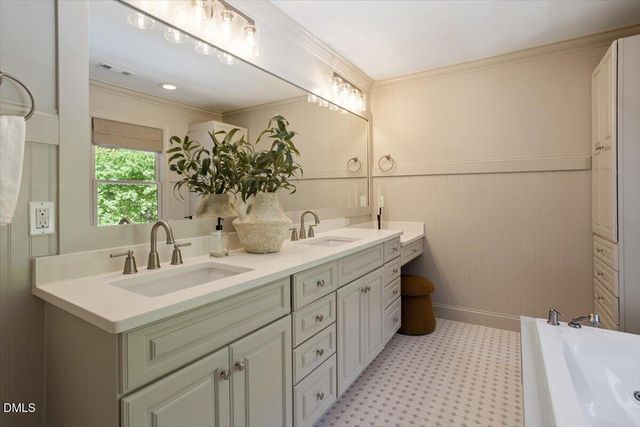 104 Frostwood Drive, Cary, NC 27518