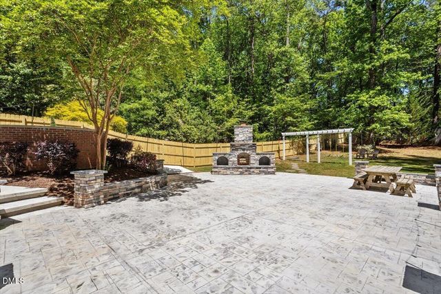 104 Frostwood Drive, Cary, NC 27518