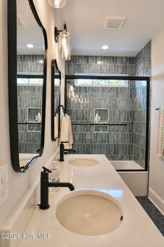 106 Seven Oaks Court, Hampstead, NC 28443