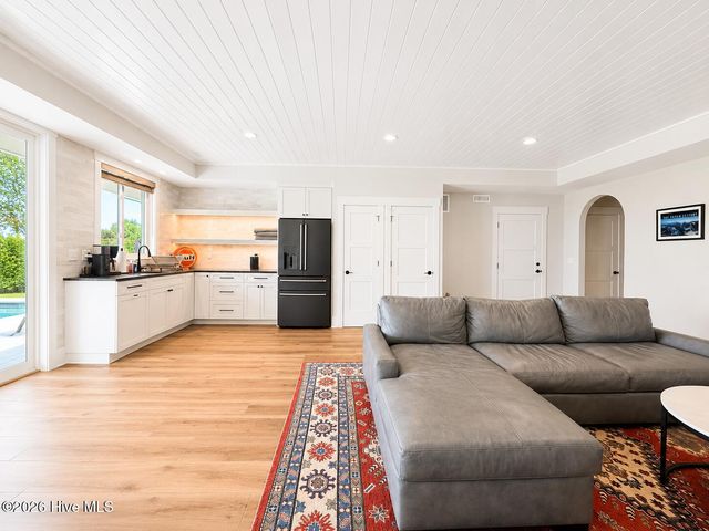 106 Seven Oaks Court, Hampstead, NC 28443