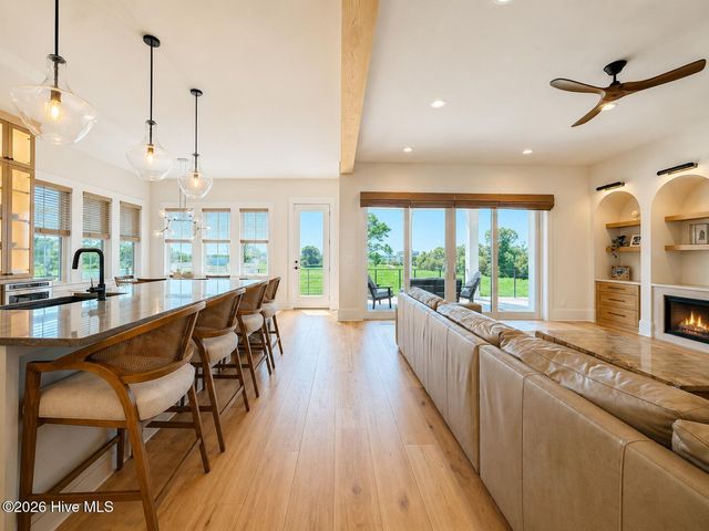 106 Seven Oaks Court, Hampstead, NC 28443