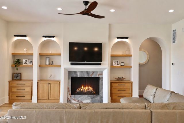 106 Seven Oaks Court, Hampstead, NC 28443