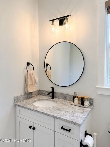 106 Seven Oaks Court, Hampstead, NC 28443