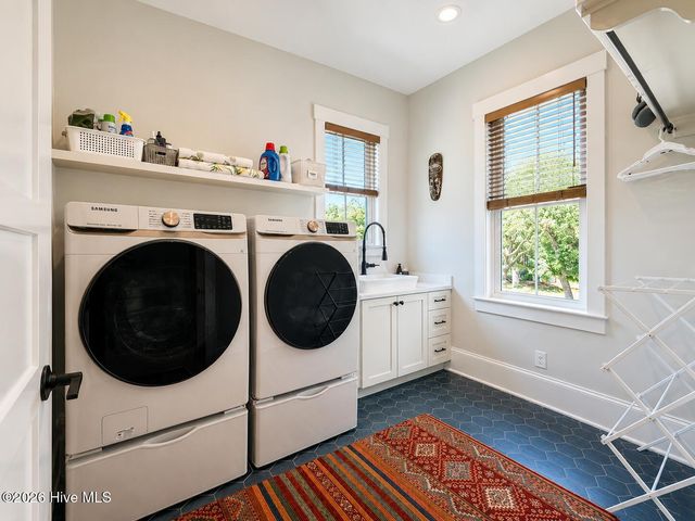 106 Seven Oaks Court, Hampstead, NC 28443