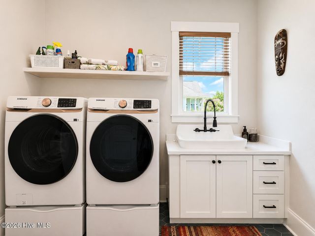 106 Seven Oaks Court, Hampstead, NC 28443