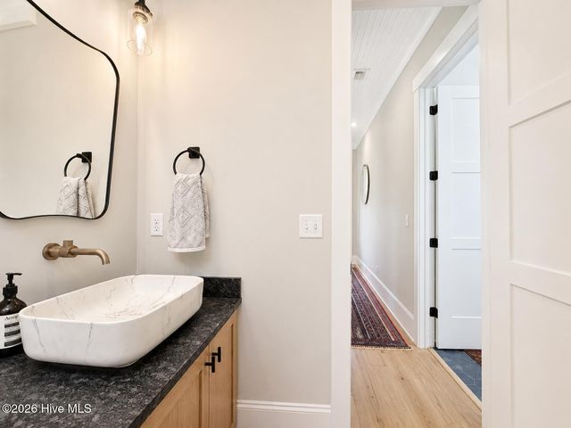 106 Seven Oaks Court, Hampstead, NC 28443
