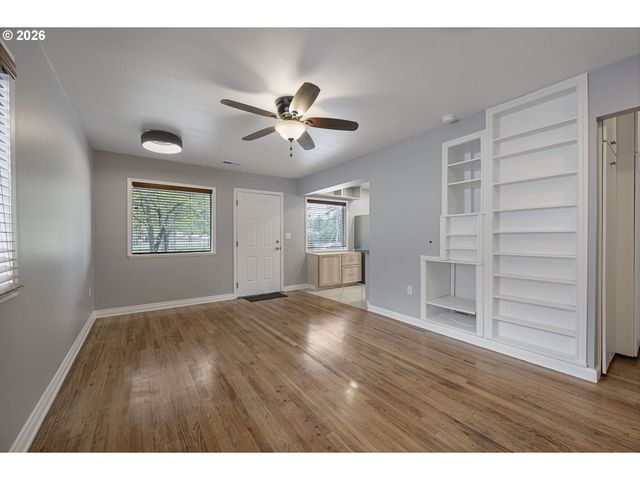 6811 Se 87TH Ave, Portland, OR 97266