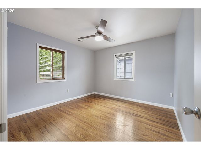 6811 Se 87TH Ave, Portland, OR 97266