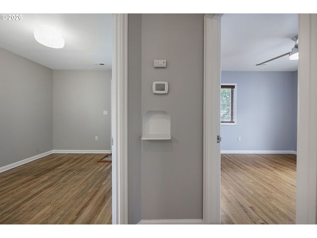 6811 Se 87TH Ave, Portland, OR 97266