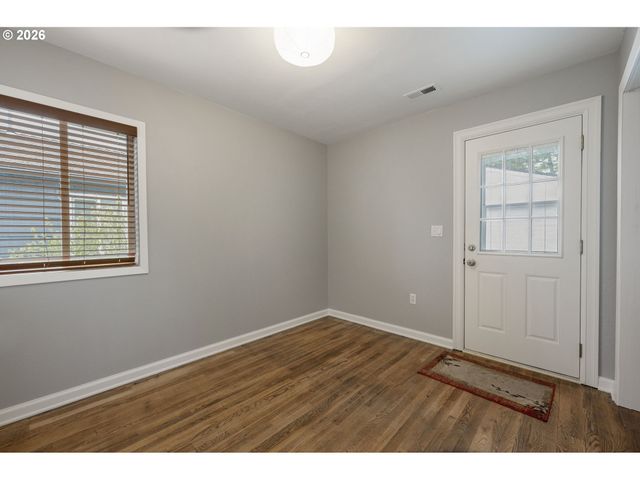 6811 Se 87TH Ave, Portland, OR 97266