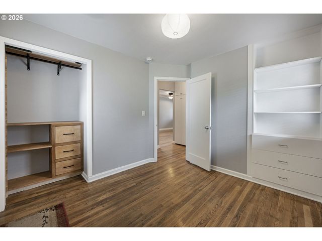 6811 Se 87TH Ave, Portland, OR 97266