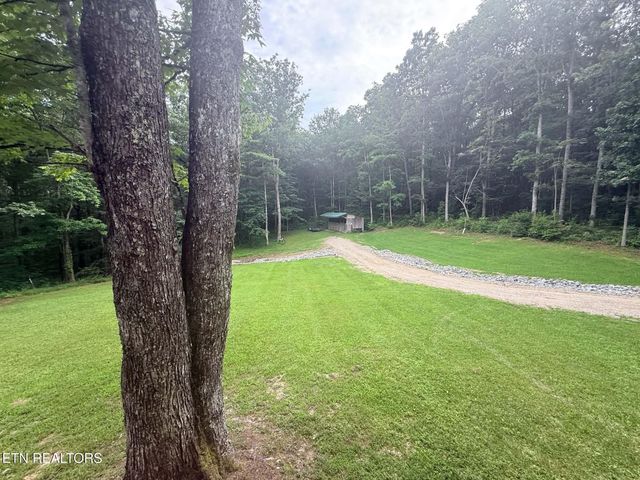 1250 Darrow Ridge Rd, Jamestown, TN 38556