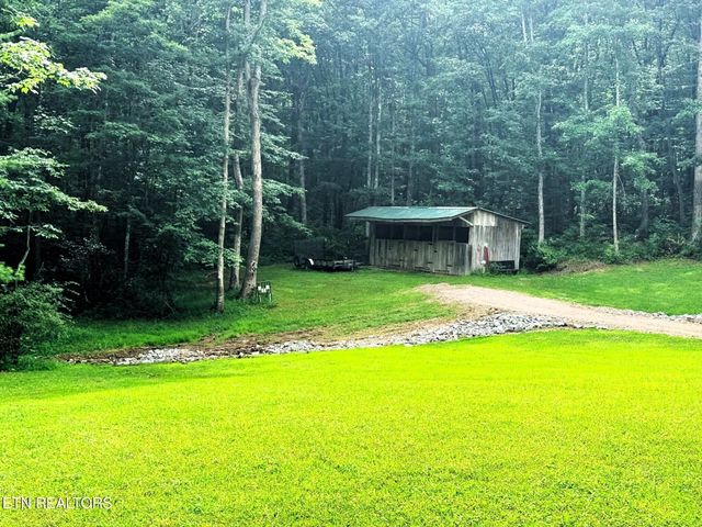 1250 Darrow Ridge Rd, Jamestown, TN 38556