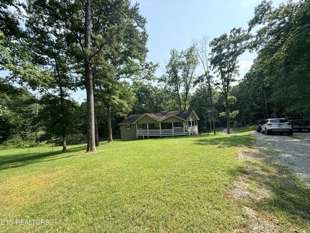 1250 Darrow Ridge Rd, Jamestown, TN 38556