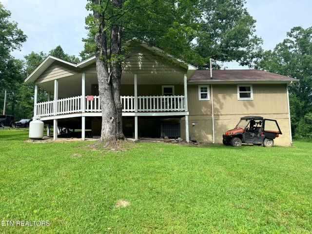 1250 Darrow Ridge Rd, Jamestown, TN 38556