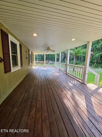 1250 Darrow Ridge Rd, Jamestown, TN 38556