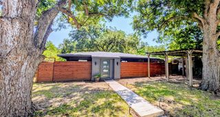 922 Haynes ST, San Marcos, TX 78666