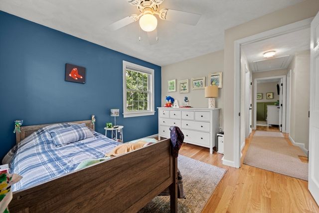 6 Burlwood Ln, Woburn, MA 01801
