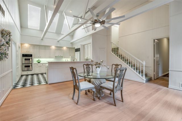 5865 Farquhar Lane, Dallas, TX 75209