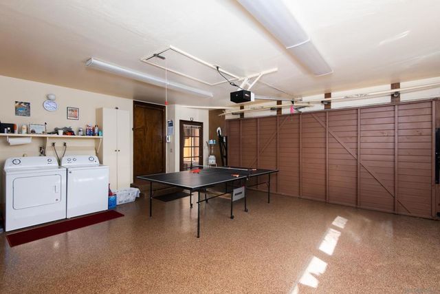 714 Passiflora Ave, Encinitas, CA 92024