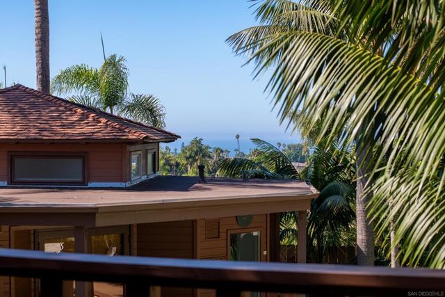 714 Passiflora Ave, Encinitas, CA 92024