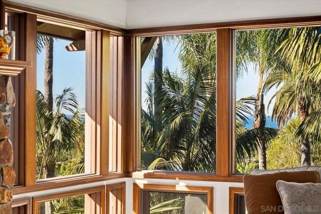 714 Passiflora Ave, Encinitas, CA 92024