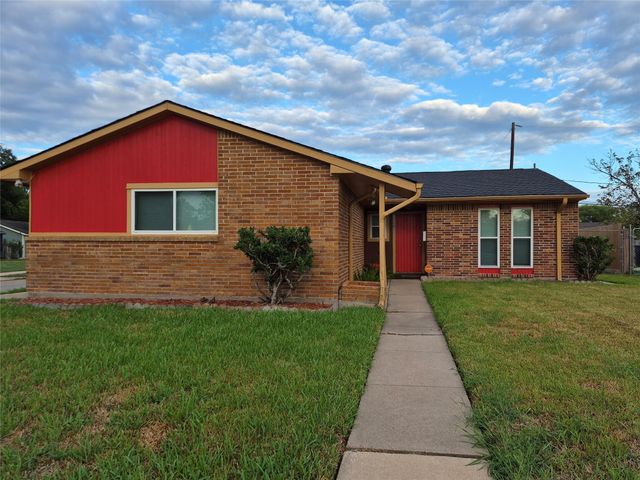 12603 S Coast Drive, Houston, TX 77047