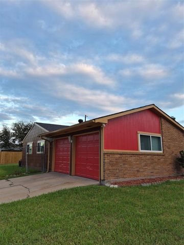 12603 S Coast Drive, Houston, TX 77047