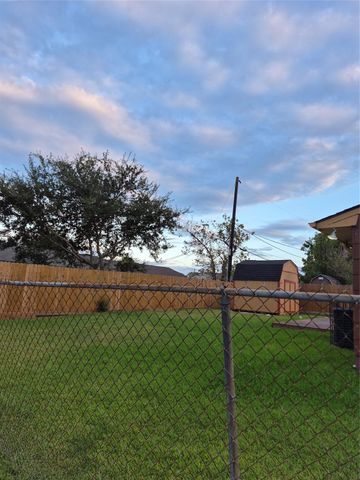 12603 S Coast Drive, Houston, TX 77047