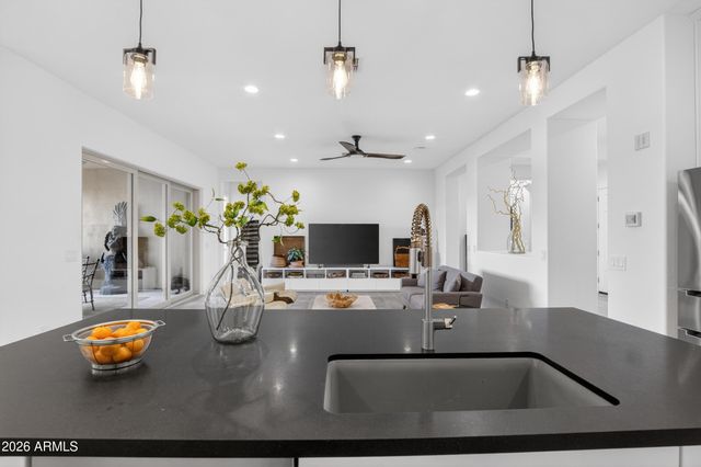 10351 E TEXAS Avenue, Mesa, AZ 85212