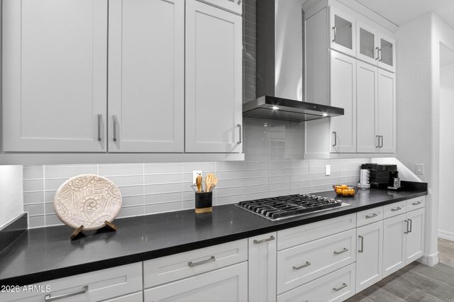 10351 E TEXAS Avenue, Mesa, AZ 85212