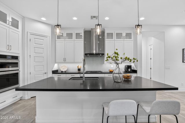 10351 E TEXAS Avenue, Mesa, AZ 85212