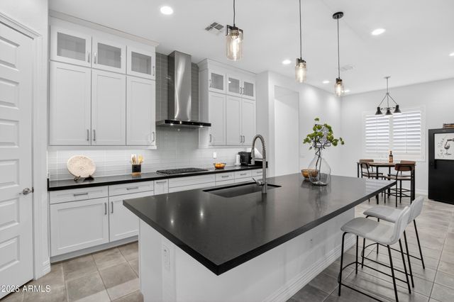 10351 E TEXAS Avenue, Mesa, AZ 85212