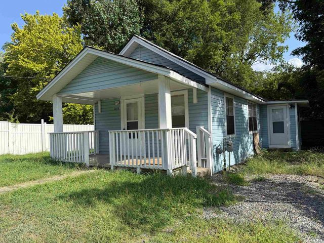 219 Wood Street, Hot Springs, AR 71913