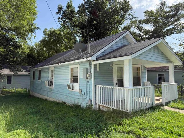219 Wood Street, Hot Springs, AR 71913
