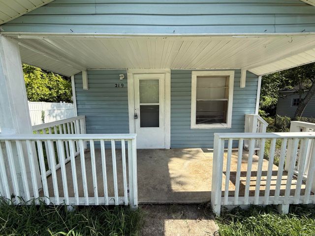 219 Wood Street, Hot Springs, AR 71913