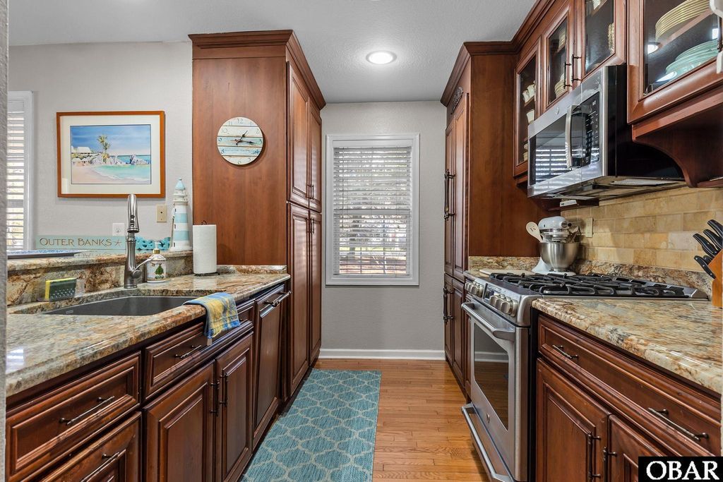 Image 11 of property listing at 27 Juniper Trail Lot 13, Southern Shores, NC 27949