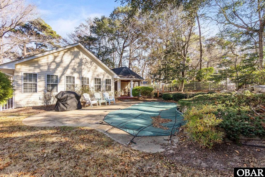 Image 37 of property listing at 27 Juniper Trail Lot 13, Southern Shores, NC 27949