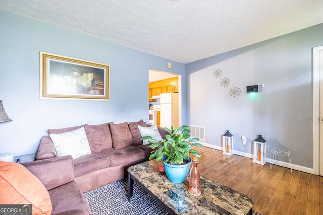 8397 Willows Terrace, Riverdale, GA 30274