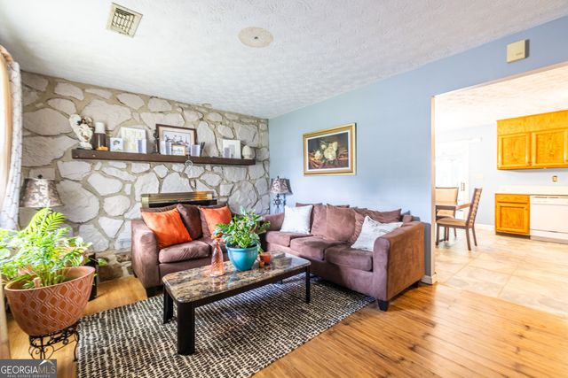 8397 Willows Terrace, Riverdale, GA 30274