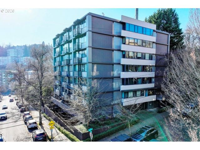 2020 Sw MAIN St 402, Portland, OR 97205