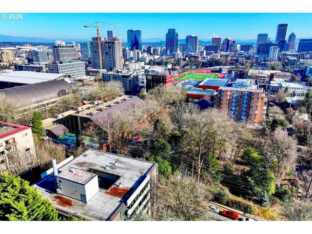 2020 Sw MAIN St 402, Portland, OR 97205