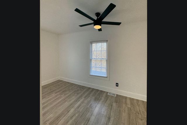 16210 Inverness Street, Detroit, MI 48221